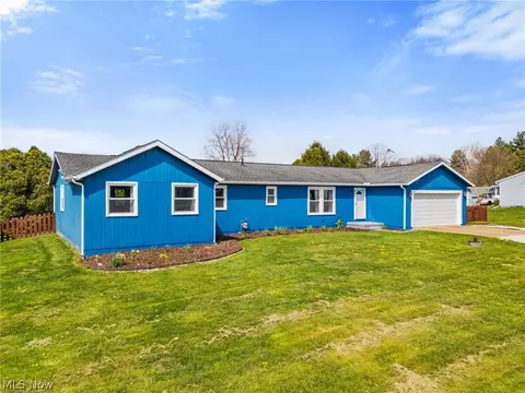 5511 Bonham Ave NW, Canal Fulton, OH 44614