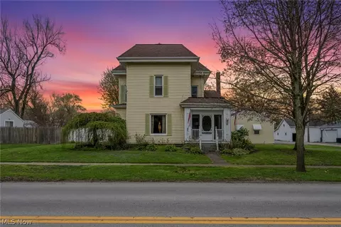 12 South St, Berlin Heights, OH 44814
