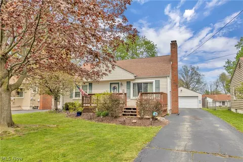 160 Rockdale Ave, Youngstown, OH 44512