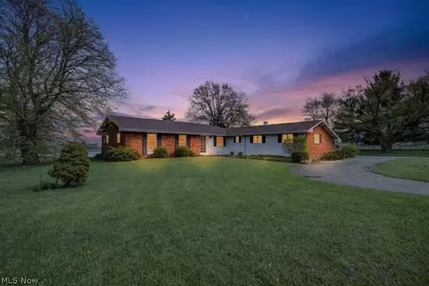 8675 W Smith Rd, Medina, OH 44256