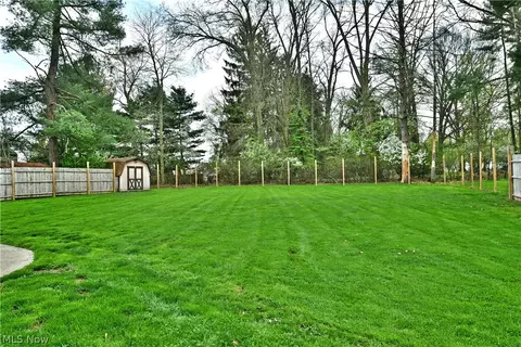 Exterior - 723 Glen Park Rd, Boardman, OH 44512 photo 2 of 5