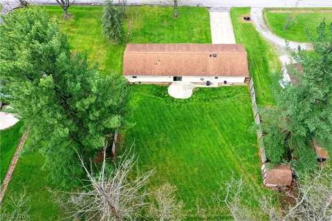 Exterior - 723 Glen Park Rd, Boardman, OH 44512 photo 3 of 5
