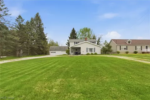 971 Champion Ave E, Warren, OH 44483