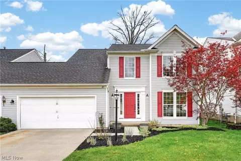 87 Crystal Ct, Brunswick, OH 44212