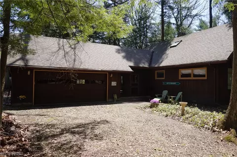Exterior - 4706 Diane Dr, Ashtabula, OH 44004 photo 14 of 14