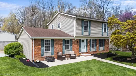 5660 Marine Pkwy, Mentor On The Lake, OH 44060