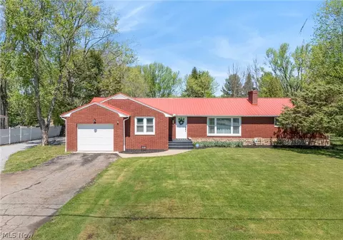 13001 Beeson St NE, Alliance, OH 44601