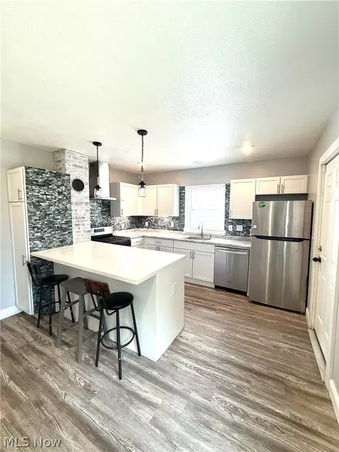 Kitchen - 1745 E 30th St, Lorain, OH 44055 photo 1 of 3