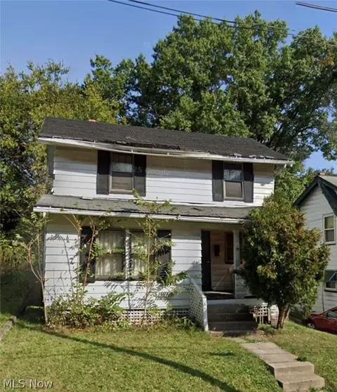 30 Zents Ave, Youngstown, OH 44505