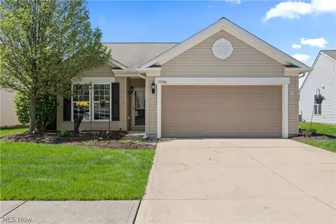 37984 Ashfield Way, North Ridgeville, OH 44039
