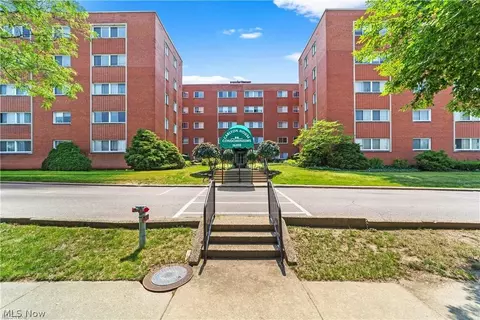 16100 Van Aken Blvd, Shaker Heights, OH 44120