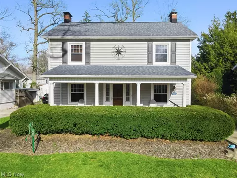 2616 Ridgewood Ave, Alliance, OH 44601