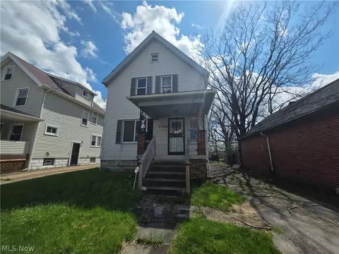 13116 Harvard Ave, Cleveland, OH 44105