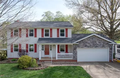 13608 Inverness Ave NW, Uniontown, OH 44685