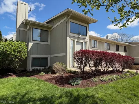 7177 N Churchill Pl, Concord Twp, OH 44077