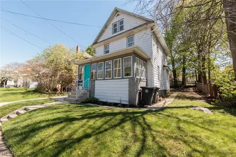 325 Para Ave, Akron, OH 44305