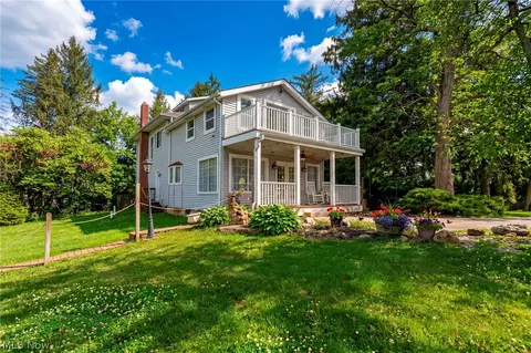 2160 Boston Rd, Hinckley, OH 44233