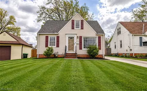 1731 Silver St, Wickliffe, OH 44092