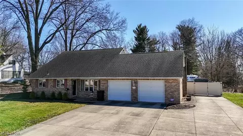 2624 21st St NW, Canton, OH 44708