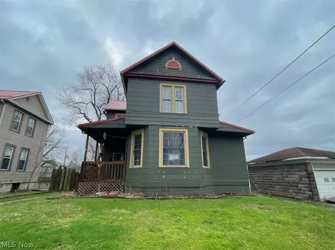 914 Stewart Ave, Cambridge, OH 43725