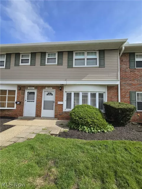 31603 N Marginal Rd #B, Willowick, OH 44095