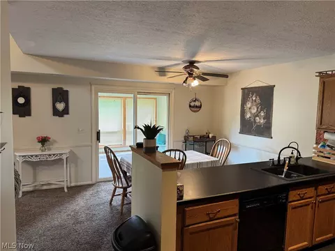 Dining - 1438 Loop Rd, Kent, OH 44240 photo 1 of 1