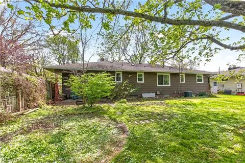 39568 Carol Ln, Elyria, OH 44035 photo 36