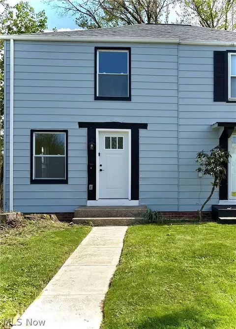 14119 Tuckahoe Ave, Cleveland, OH 44111