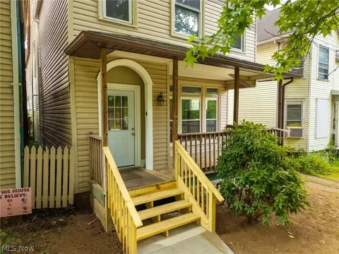 202 Sacra Via St, Marietta, OH 45750