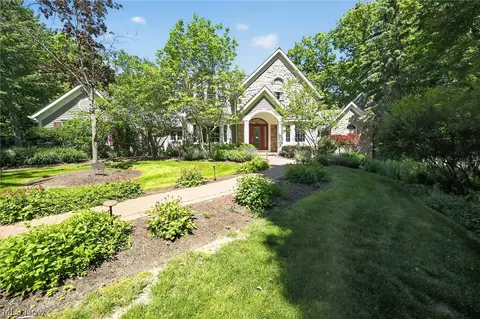 2890 Alvord, Pepper Pike, OH 44124