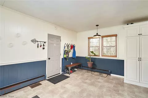 351 Keith Ave, Akron, OH 44313 photo 4
