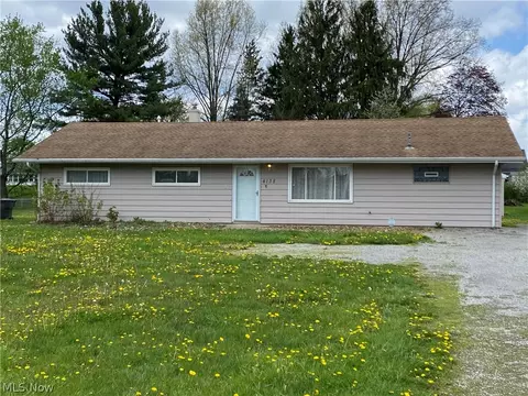 4138 Burkey Rd, Austintown, OH 44515