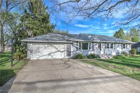 5969 Ryan Rd, Medina, OH 44256