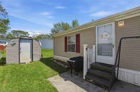 3022 State Route 59 #D11, Ravenna, OH 44266