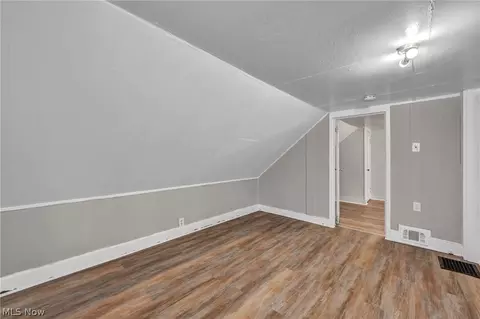 Bedroom - 2917 Apple Ave, Lorain, OH 44055 photo 8 of 8