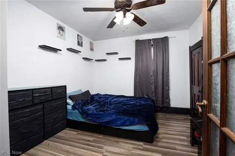 Bedroom - 209 Gulf Rd, Elyria, OH 44035 photo 1 of 5