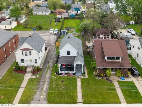View/Area - 209 Gulf Rd, Elyria, OH 44035 photo 4 of 4