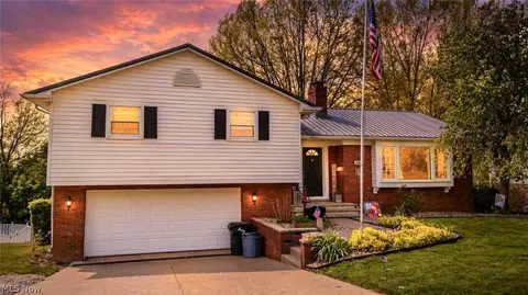 104 Orchard Dr, Saint Clairsville, OH 43950