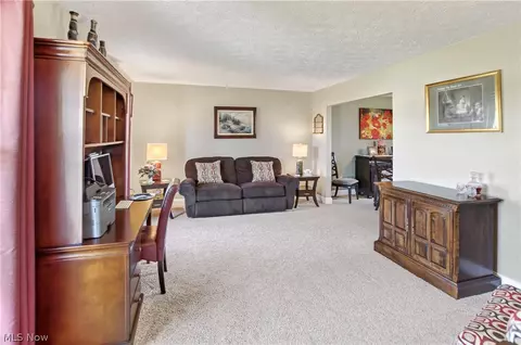127 Cumberland Ct, Elyria, OH 44035 photo 6