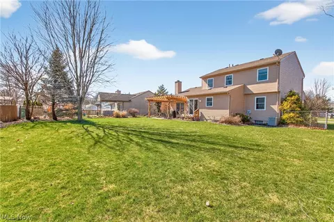 127 Cumberland Ct, Elyria, OH 44035 photo 48