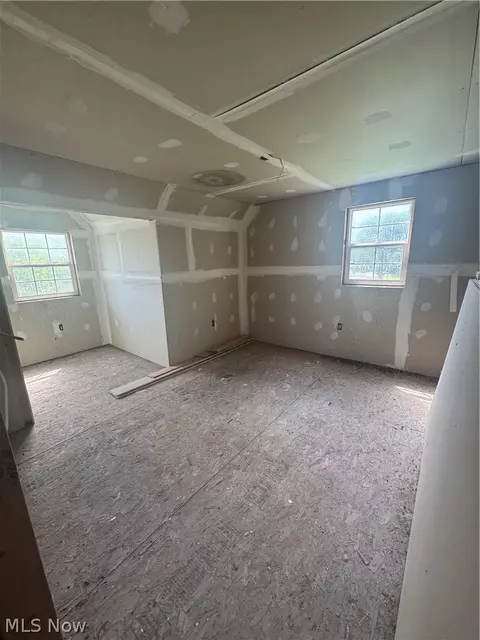 Bedroom - 8285 Old River Rd, Philo, OH 43771 photo 4 of 4