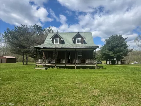 Exterior - 8285 Old River Rd, Philo, OH 43771 photo 7 of 10