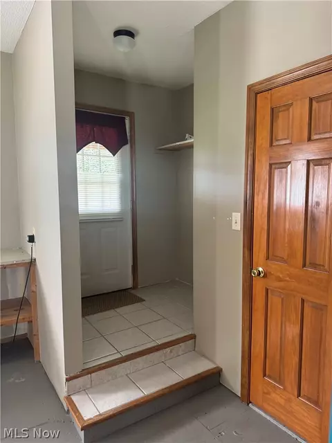 Entry Way - 8285 Old River Rd, Philo, OH 43771 photo 2 of 5
