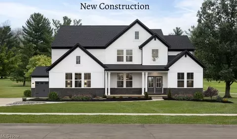 3265 Woodstone Ln, Avon, OH 44011