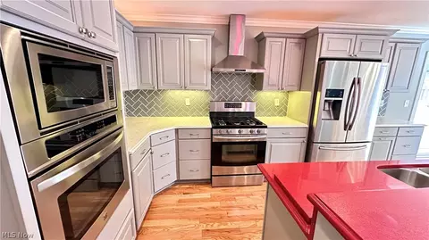 2603 Rockefeller Rd, Wickliffe, OH 44092 photo 8
