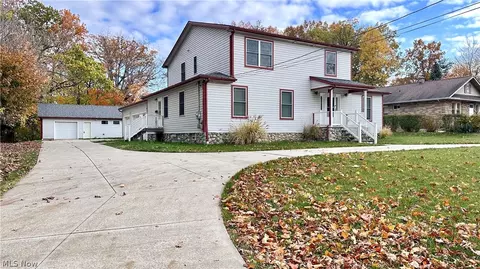 2603 Rockefeller Rd, Wickliffe, OH 44092