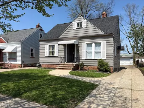 4606 Lincoln Ave, Parma, OH 44134