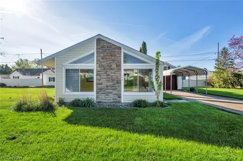 143 Oneida Trl, Sandusky, OH 44870