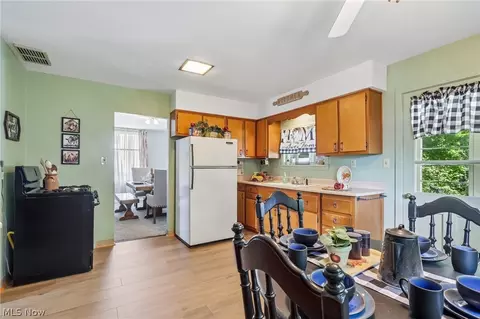 Kitchen - 1927 W Prospect Rd, Ashtabula, OH 44004 photo 3 of 5