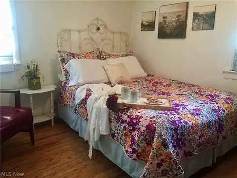 Bedroom - 6359 Lake Rd W, Saybrook, OH 44004 photo 1 of 2